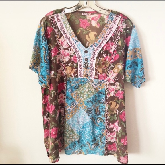 Boho Patchwork Blouse - Picture 2 of 6